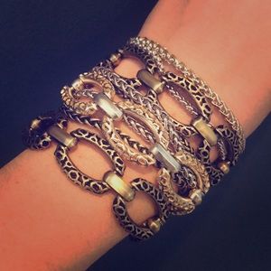 Kendra Scott multi strand bracelet